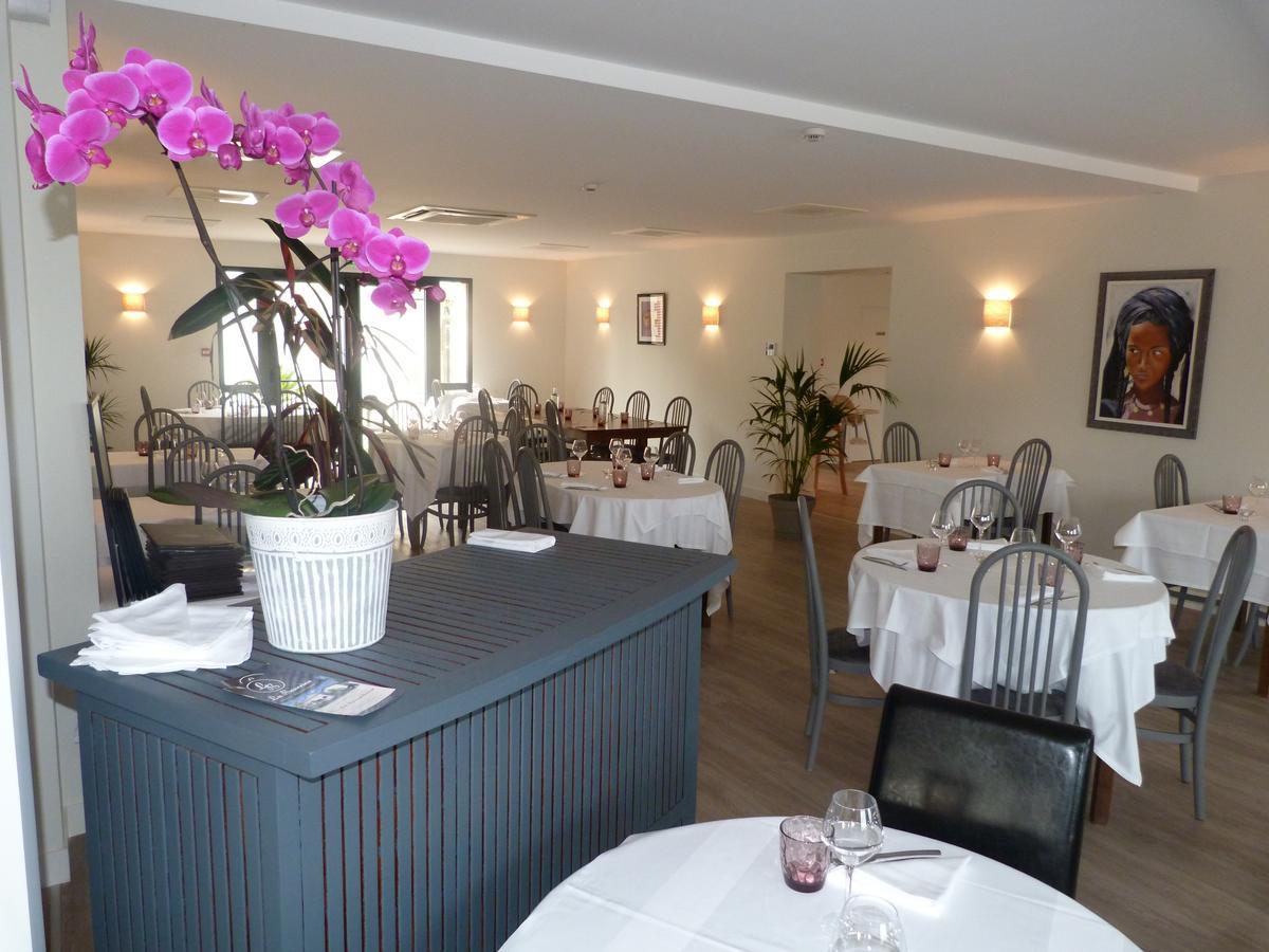 Logis La Bourrine Hotel Villeneuve-en-Retz Esterno foto